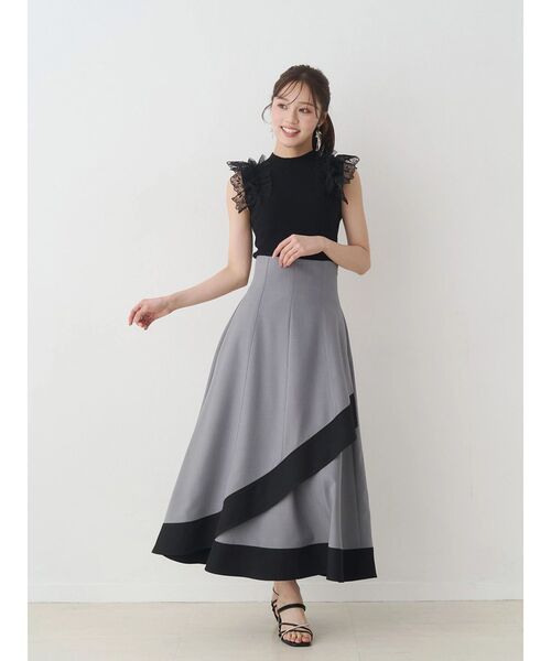 MERCURYDUO(マーキュリーデュオ)の「バイカラーフレアスカート(スカート・レディース・グレー/ベージュ・MEDIUM/SMALL)」の17枚目の写真