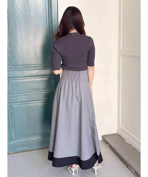 MERCURYDUO(マーキュリーデュオ)の「バイカラーフレアスカート(スカート・レディース・グレー/ベージュ・MEDIUM/SMALL)」の21枚目の写真