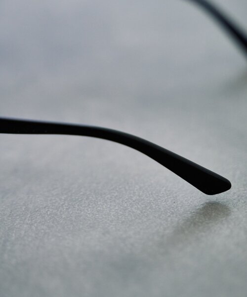 SHENERY（シーナリー）の「スクエアフレームサングラウス（サングラス・レディース・ブラウン/ブラック・FREE）」の11枚目の写真