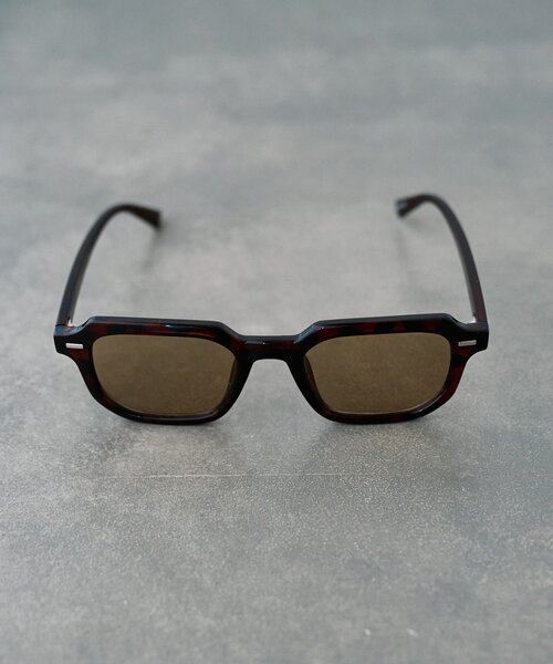 SHENERY（シーナリー）の「スクエアフレームサングラウス（サングラス・レディース・ブラウン/ブラック・FREE）」の12枚目の写真