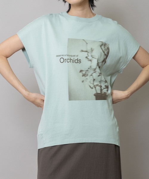 Munich(ミューニック)の「フラワーフォトプリントTシャツ(Tシャツ/カットソー・レディース・ミント/ダークベージュ/ホワイト・FREE)」の4枚目の写真