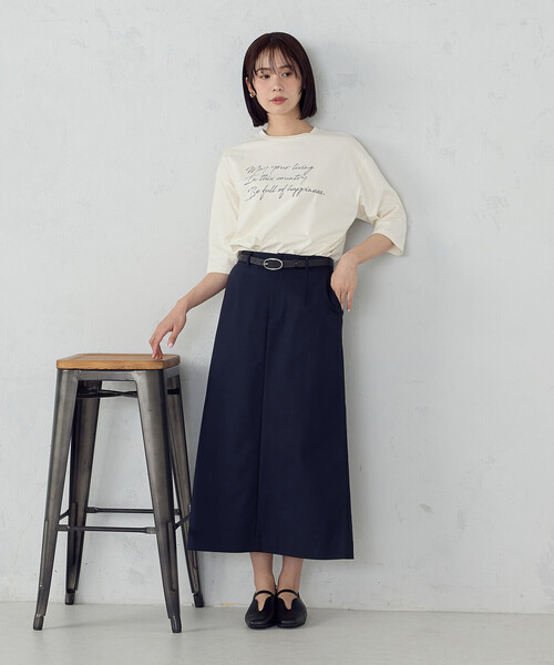 COMME CA ISM（コムサイズム）の「ストレッチナロー スカート（スカート・レディース・カーキ/ネイビー・MEDIUM/LARGE）」の4枚目の写真