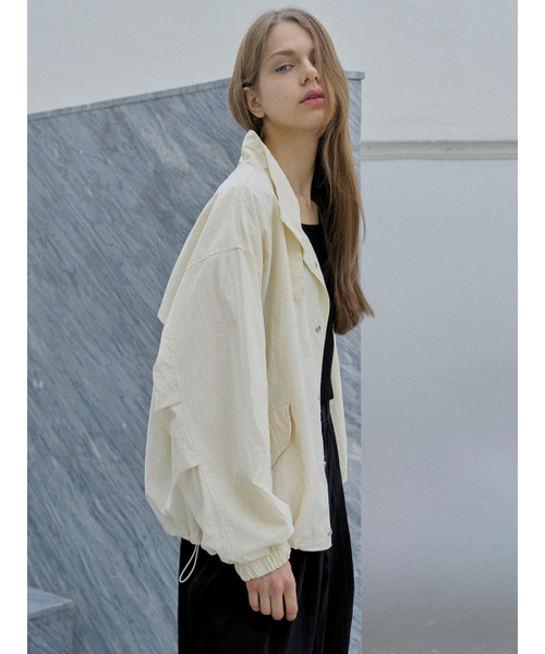 AVANT-G(アバン)の「Nylon Windbreakert Jumper - CREAM(ナイロンジャケット・レディース・その他・FREE)」の2枚目の写真