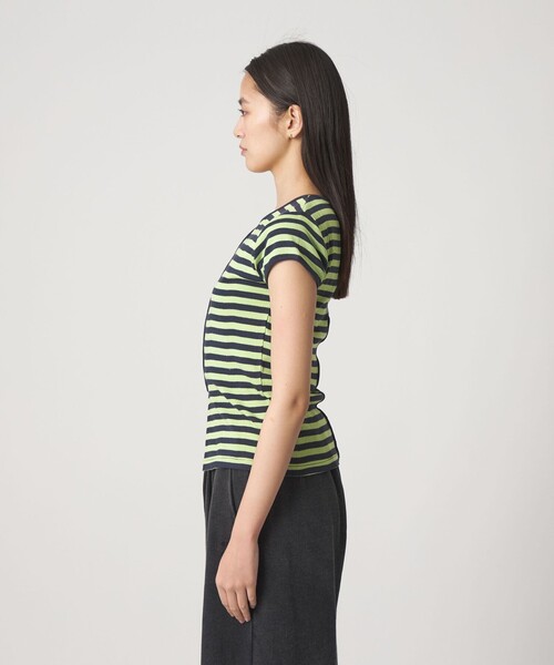 Edith A.Miller(エディスエーミラー)の「【別注】<MILLER×CITEN>スリットTシャツ(Tシャツ/カットソー・レディース・レッド/ダークグレー/ライム/ライトブルー・FREE)」の5枚目の写真