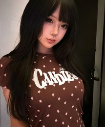フロント英字ロゴ 星柄ショートtシャツ