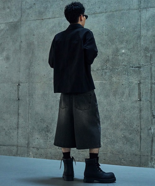 LANDNESS(ランドネス)の「【LANDNESS/ランドネス】VINTAGE DISTRESSED WIDE DENIM HALF PANTS/ヴィンテージダメージワイドデニムハーフパンツ(デニムパンツ・メンズ・インディゴブルー/ブラック・L/M/S)」の6枚目の写真
