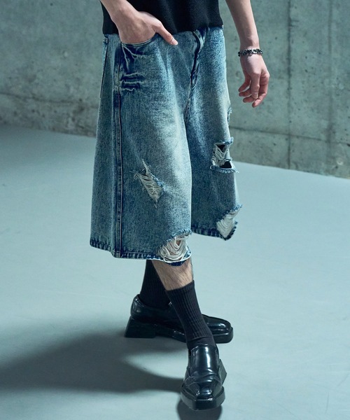 LANDNESS(ランドネス)の「【LANDNESS/ランドネス】VINTAGE DISTRESSED WIDE DENIM HALF PANTS/ヴィンテージダメージワイドデニムハーフパンツ(デニムパンツ・メンズ・インディゴブルー/ブラック・L/M/S)」の9枚目の写真