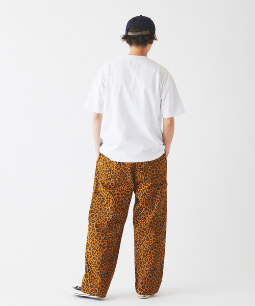 JOURNAL STANDARD relume（ジャーナルスタンダード　レリューム）の「バイオウォッシュ バリアスパターン ペインターパンツ（その他パンツ・メンズ・ベージュ/マスタード/ベージュ系その他/グレー/カーキ/アイボリー・SMALL/LARGE/MEDIUM）」の21枚目の写真