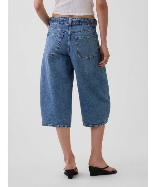 GAP(ギャップ)の「ハイライズ ベルト バレル キュロットデニム(デニムパンツ・レディース・インディゴブルー・26/25/24/30/29/28/27/23)」の5枚目の写真