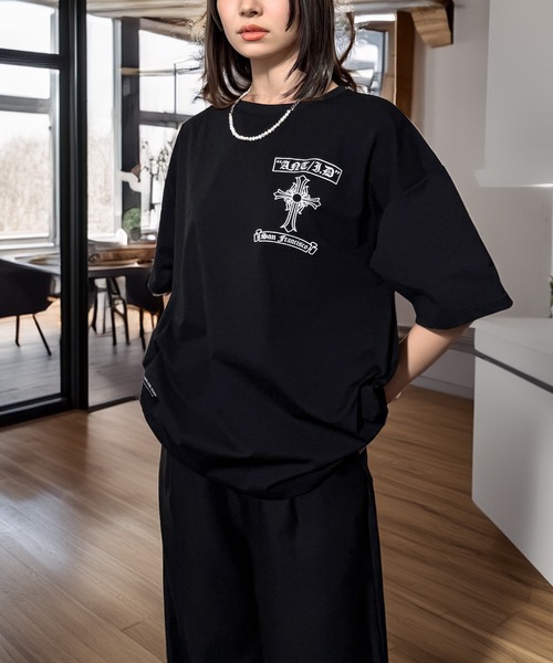 Candlestick(キャンドルスティック)の「クロス モチーフ ワッペン刺繍 ワイドシルエット ストレッチ 半袖T(Tシャツ/カットソー・レディース・ホワイト/スミクロ/ブラック・M/L)」の13枚目の写真