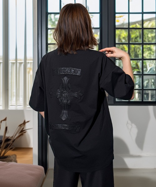 Candlestick(キャンドルスティック)の「クロス モチーフ ワッペン刺繍 ワイドシルエット ストレッチ 半袖T(Tシャツ/カットソー・レディース・ホワイト/スミクロ/ブラック・M/L)」の10枚目の写真