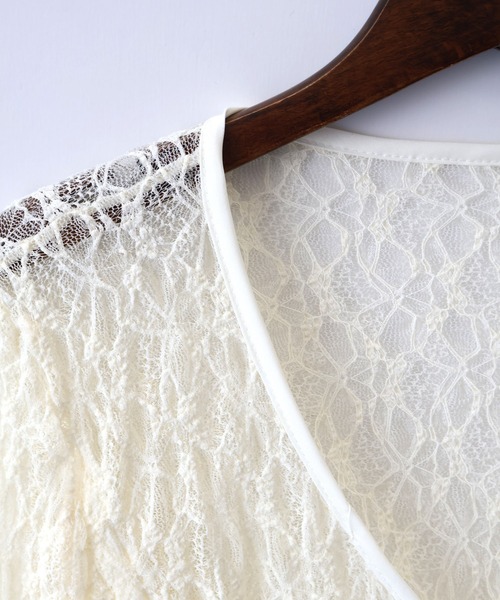 SpRay(スプレイ)の「レースシャーリングカーディガン(カーディガン/ボレロ・レディース・ホワイト/チャコールグレー/ブラック/ブラウン/アイボリー・FREE)」の17枚目の写真
