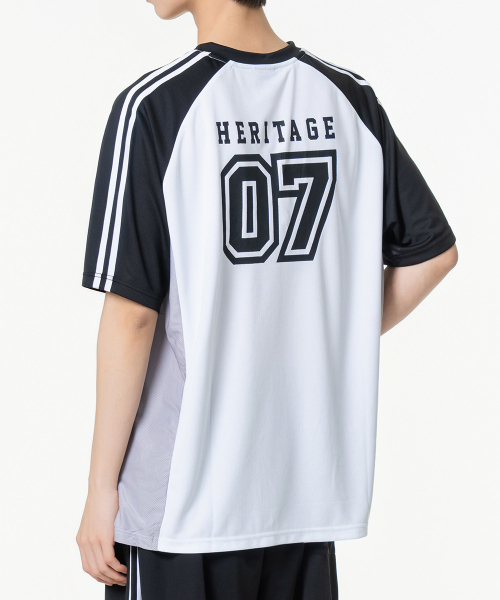 MOZMOZ(モズモズ)の「スポーティエアメッシュ半袖ジャージTシャツブラック(Tシャツ/カットソー・レディース・その他・M/L/XL)」の4枚目の写真