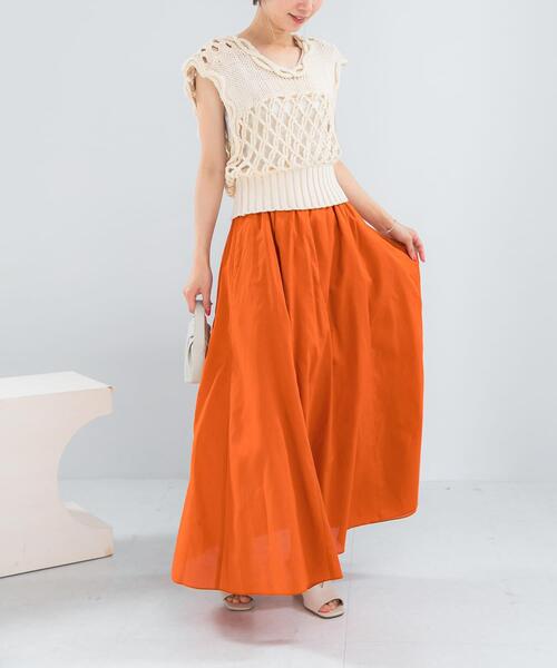 URBAN RESEARCH ROSSO WOMEN(アーバンリサーチ ロッソ)の「メモリーコットンフレアスカート(スカート・レディース・オレンジ/ブラック・38/36)」の2枚目の写真