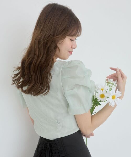 MAJESTIC LEGON(マジェスティックレゴン)の「シアースリーブトップス(Tシャツ/カットソー・レディース・ブラック/アイボリー/ラベンダー/ライトグリーン・MEDIUM)」の3枚目の写真