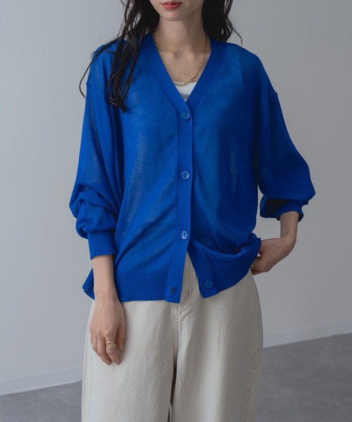 ANNA LUNA(アンナルナ)の「【ANNA LUNA】冷房 / UV対策 にも活躍する セミシアー カーディガン(カーディガン/ボレロ・レディース・レッド/ブラック/オフホワイト/ブルー・MEDIUM)」の3枚目の写真
