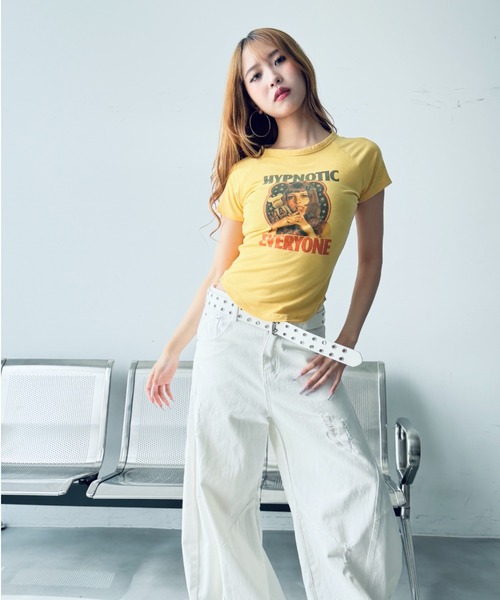 Y2K SYNAPSE FACTORY（ワイツーケー シナプスファクトリー）の「【Y2Kガール】ピタTシャツ（Tシャツ/カットソー・レディース・イエロー/ホワイト・FREE）」の4枚目の写真