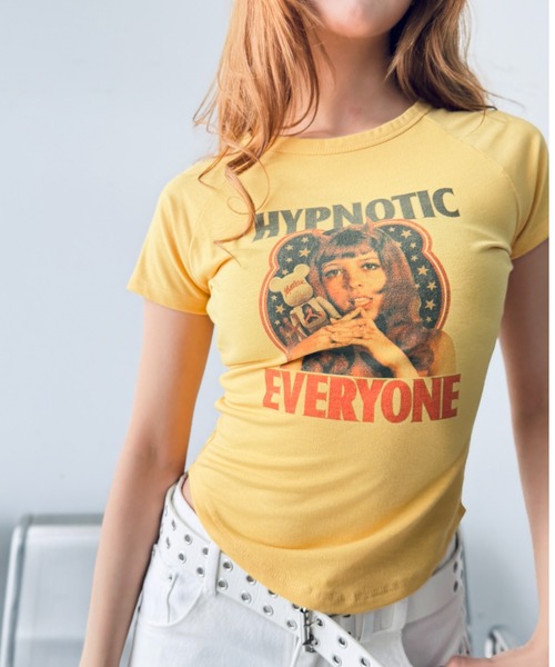 Y2K SYNAPSE FACTORY（ワイツーケー シナプスファクトリー）の「【Y2Kガール】ピタTシャツ（Tシャツ/カットソー・レディース・イエロー/ホワイト・FREE）」の8枚目の写真