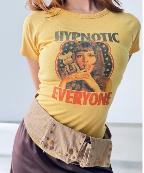 Y2K SYNAPSE FACTORY（ワイツーケー シナプスファクトリー）の「【Y2Kガール】ピタTシャツ（Tシャツ/カットソー・レディース・イエロー/ホワイト・FREE）」の19枚目の写真