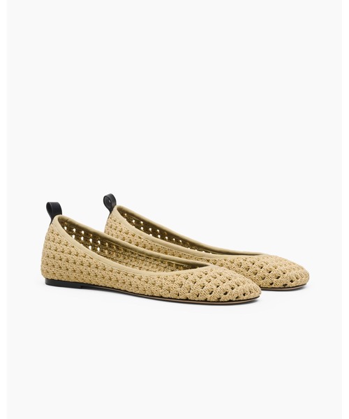 MARC JACOBS(マークジェイコブス)の「【NEW】THE CROCHET LACE UP BALLERINA/ザ クロシェ レース アップ バレリーナ(バレエシューズ・レディース・クリア/ゴールド系その他6・36/37)」の2枚目の写真