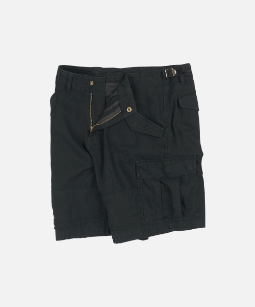 FRIZMWORKS(フリズムワークス)の「CANVAS ESSENTIAL CARGO SHORTS _ BLACK(その他パンツ・メンズ・その他・SMALL/MEDIUM/LARGE/X-LARGE)」の2枚目の写真