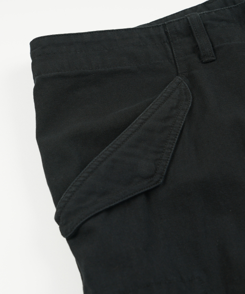 FRIZMWORKS(フリズムワークス)の「CANVAS ESSENTIAL CARGO SHORTS _ BLACK(その他パンツ・メンズ・その他・SMALL/MEDIUM/LARGE/X-LARGE)」の4枚目の写真