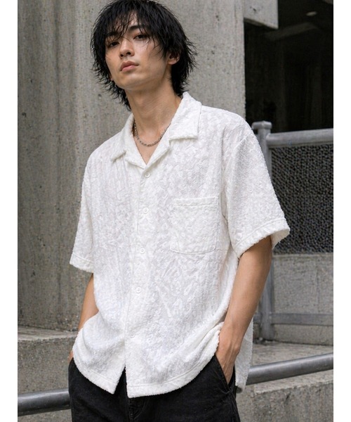 Bling Leads(ブリングリーズ)の「【Bls】 【ZM】【Bling Leads】パイル生地 半袖レオパード柄シャツ(シャツ/ブラウス・メンズ・ホワイト/ブラック・LARGE/MEDIUM)」の2枚目の写真