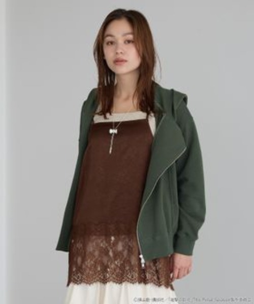 earth music&ecology（アースミュージックアンドエコロジー）の「進撃の巨人 調査兵団イメージ パーカー（パーカー・レディース・グリーン・L/M）」の5枚目の写真