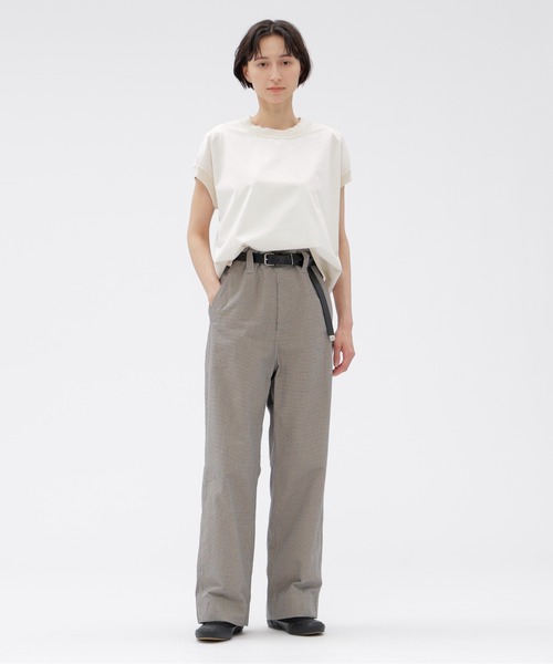 MHL.(エムエイチエル)の「GARMENT DYED COTTON POPLIN(シャツ/ブラウス・レディース・ネイビー/オフホワイト・2/1)」の9枚目の写真