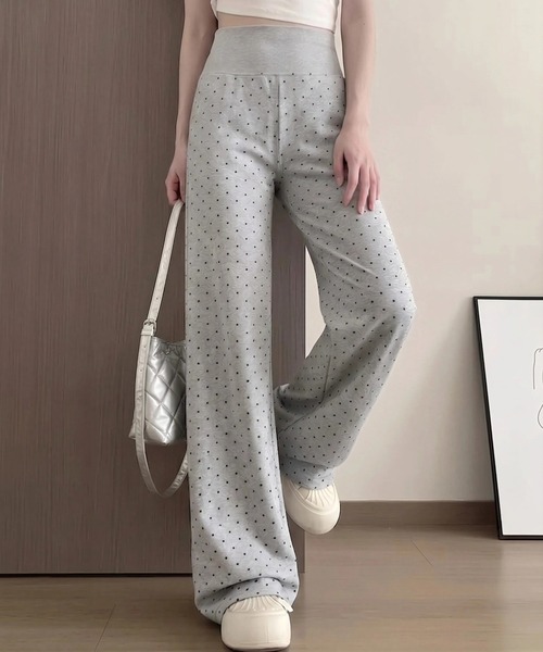 yuue' ( wear )(ユーイ)の「ドット柄ハイウエストセミフレアパンツ(その他パンツ・レディース・グレー/ネイビー/ブラウン・FREE)」の2枚目の写真