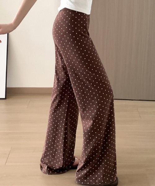 yuue' ( wear )(ユーイ)の「ドット柄ハイウエストセミフレアパンツ(その他パンツ・レディース・グレー/ネイビー/ブラウン・FREE)」の14枚目の写真