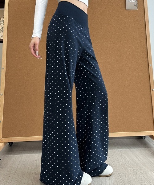 yuue' ( wear )(ユーイ)の「ドット柄ハイウエストセミフレアパンツ(その他パンツ・レディース・グレー/ネイビー/ブラウン・FREE)」の17枚目の写真