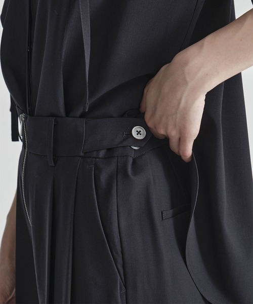 THE TOKYO(ザトウキョウ)の「【THE TOKYO/ザトウキョウ】Front Zip Tuck Pants/SUPER100 サマーウール/フロントジップタックパンツ/ワイドストレートパンツ(その他パンツ・レディース・グレー/ネイビー・1/2)」の13枚目の写真