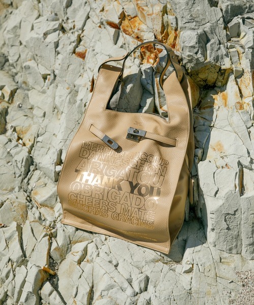 beautiful people(ビューティフルピープル)の「gratitude large market bag(トートバッグ・レディース・ブラック/グレー/グレイッシュベージュ/キャメル・FREE)」の11枚目の写真