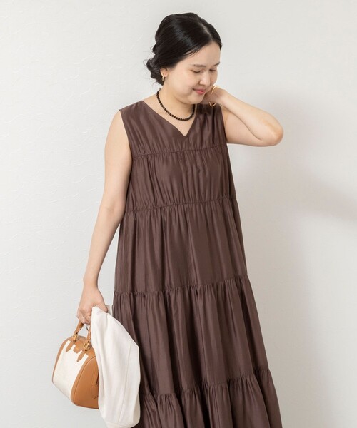 NOLLEY’S Sophi(ノーリーズソフィ)の「【一部WEB限定カラー】ウォッシャブルシアーローンティアード2WAYワンピース(ワンピース・レディース・ブラック/ライトブルー/ダークブラウン・38)」の12枚目の写真