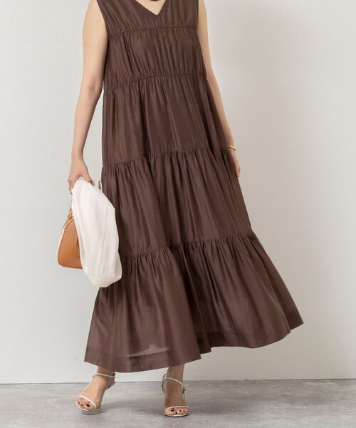 NOLLEY’S Sophi(ノーリーズソフィ)の「【一部WEB限定カラー】ウォッシャブルシアーローンティアード2WAYワンピース(ワンピース・レディース・ブラック/ライトブルー/ダークブラウン・38)」の7枚目の写真