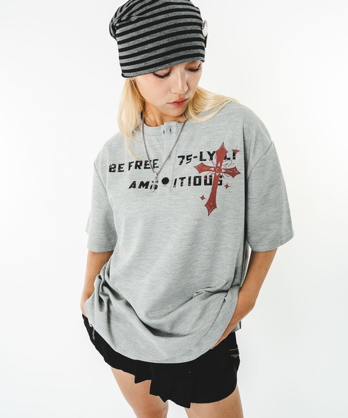 SHORT ROUND(ショートラウンド)の「SHORT ROUND/【26年春夏新作】ワッフルクロスロゴヘンリーネックT(Tシャツ/カットソー・メンズ・ブラック/杢グレー・FREE)」の12枚目の写真