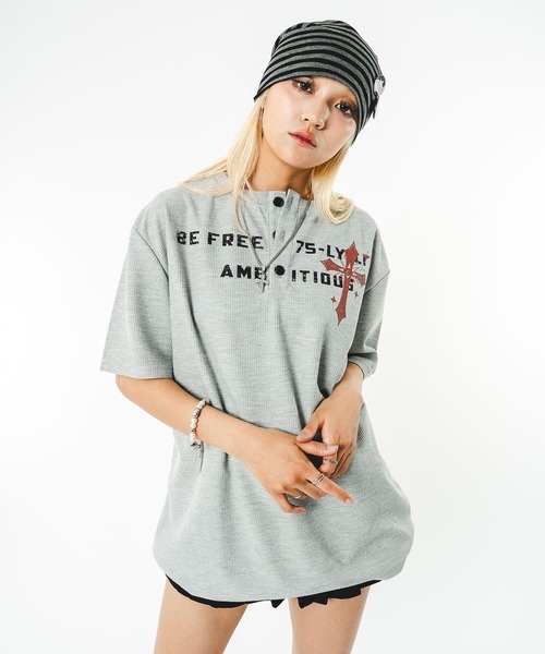 SHORT ROUND(ショートラウンド)の「SHORT ROUND/【26年春夏新作】ワッフルクロスロゴヘンリーネックT(Tシャツ/カットソー・メンズ・ブラック/杢グレー・FREE)」の13枚目の写真