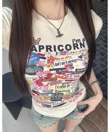 グラフィックロゴタイトTシャツ