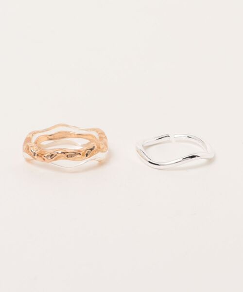 styiro(スタイロ)の「ニュアンスウェーブメタル クリアリング アクリル×メタルリングセット(リング・レディース・シルバー/ゴールド・FREE)」の15枚目の写真