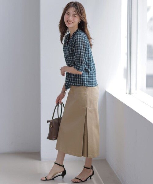 J.PRESS(ジェイプレス)の「シズルチェック バンドカラー カットソー(Tシャツ/カットソー・レディース・ネイビー系3/ベージュ系3/ダークグリーン系3・T15/T13)」の5枚目の写真