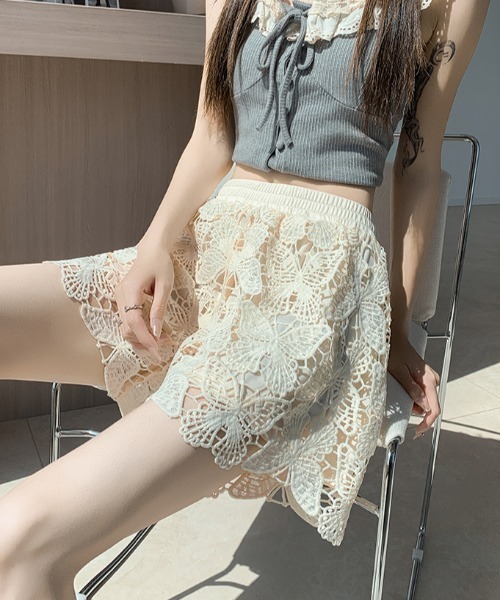 Aelina(エリナ)の「ジャカードパンチングレースショートパンツ(その他パンツ・レディース・ホワイト/ブラック/ベージュ・FREE)」の20枚目の写真