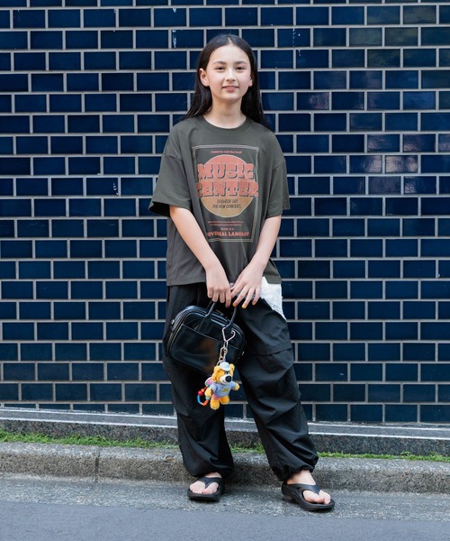 BAYFLOW(ベイフロー)の「ジュニアライン(140~160)【Howdy(ハウディ)】パラシュートパンツ(その他パンツ・キッズ・ブラック/グレイッシュベージュ/ピンク・140cm/160cm/150cm)」の4枚目の写真