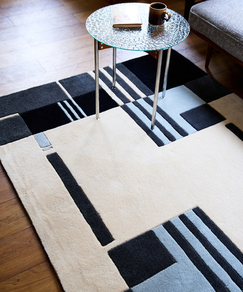 ACME FURNITURE(アクメファニチャー)の「MIDCITY RUG 120x160 ミッドシティ ラグ(ラグ/マット・レディース・ブラック・FREE)」の3枚目の写真