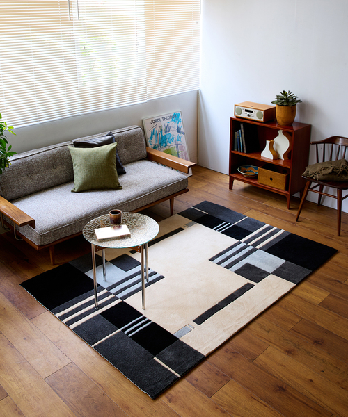 ACME FURNITURE(アクメファニチャー)の「MIDCITY RUG 120x160 ミッドシティ ラグ(ラグ/マット・レディース・ブラック・FREE)」の2枚目の写真