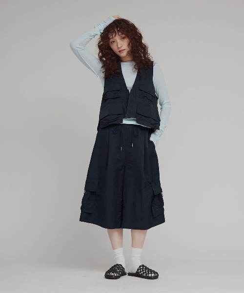 W:Huku（フーク）の「【W:Huku / 撥水 ワッシャーナイロン】フィッシャー ベスト / Washer Nylon Fisher Vest（ベスト・レディース・アイボリー/ブルーグレー/ブラック系その他・FREE）」の9枚目の写真