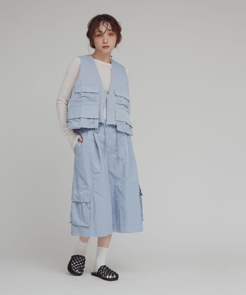 W:Huku（フーク）の「【W:Huku / 撥水 ワッシャーナイロン】フィッシャー ベスト / Washer Nylon Fisher Vest（ベスト・レディース・アイボリー/ブルーグレー/ブラック系その他・FREE）」の12枚目の写真