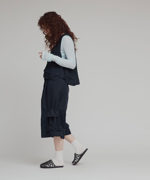 W:Huku（フーク）の「【W:Huku / 撥水 ワッシャーナイロン】フィッシャー ベスト / Washer Nylon Fisher Vest（ベスト・レディース・アイボリー/ブルーグレー/ブラック系その他・FREE）」の13枚目の写真