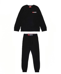 DIESEL KIDS（ディーゼルキッズ）の「DIESEL（ディーゼル）Kids & Junior ブランドロゴプリントルームウェアセット（ルームウェア/パジャマ）」