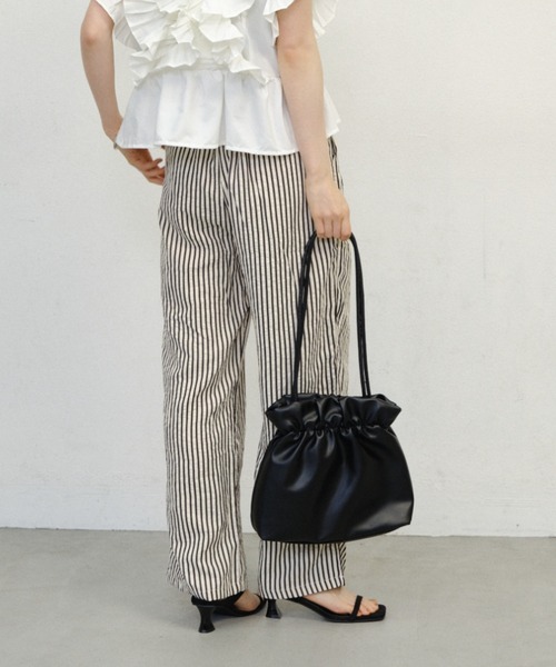 Shelly island(シェリーアイランド)の「ストライプセミワイドイージーパンツ(その他パンツ・レディース・ホワイト・FREE)」の8枚目の写真